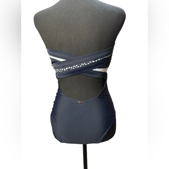 NWT Tommy Hilfiger Swimsuit - Picture 4 of 7